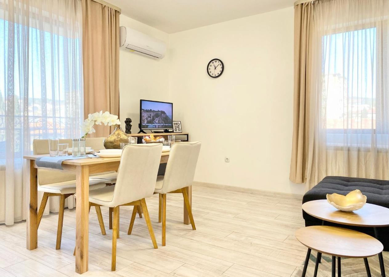 Central Apartment For 4 Guests Next To State Opera ستارا زاغورا المظهر الخارجي الصورة